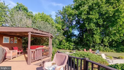 Exterior - 12323 Itnyre Rd, Smithsburg, MD 21783 photo 22 of 27