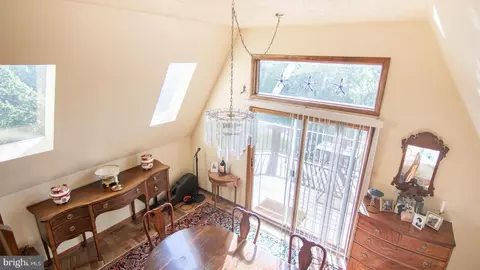 Dining - 12323 Itnyre Rd, Smithsburg, MD 21783 photo 5 of 5