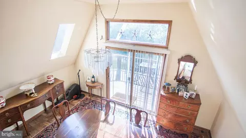 Dining - 12323 Itnyre Rd, Smithsburg, MD 21783 photo 4 of 5