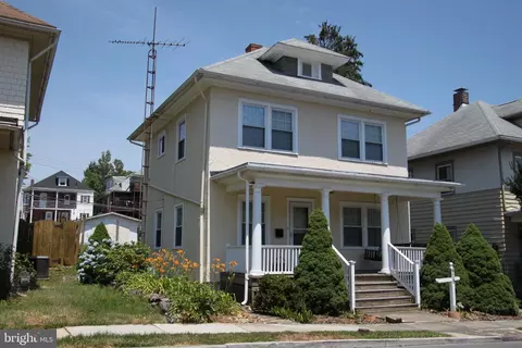 915 View St, Hagerstown, MD 21742