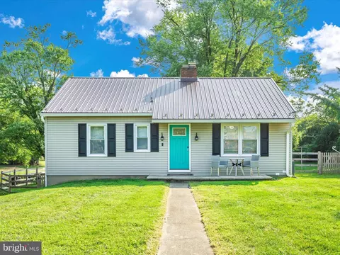 20305 Beaver Creek Rd, Hagerstown, MD 21740