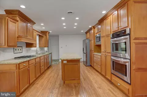 246 Main St W, Hancock, MD 21750 photo 12