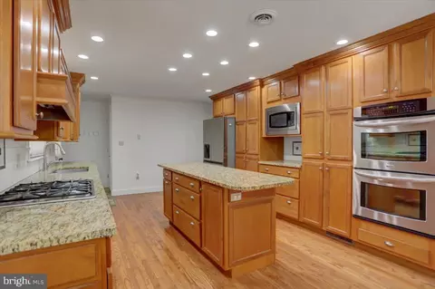 246 Main St W, Hancock, MD 21750 photo 13