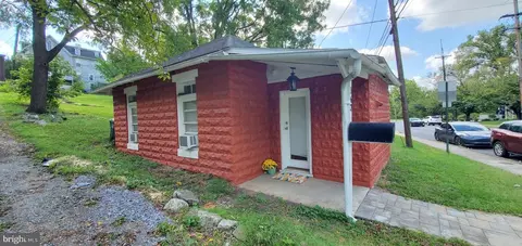 162 S Walnut St, Hagerstown, MD 21740