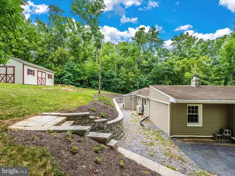 Exterior - 10768 Dam 5 Rd, Clear Spring, MD 21722 photo 11 of 17