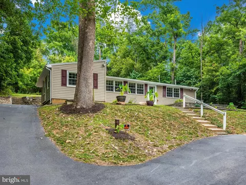 Exterior - 10768 Dam 5 Rd, Clear Spring, MD 21722 photo 6 of 17