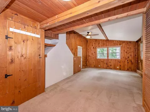 Living - 10768 Dam 5 Rd, Clear Spring, MD 21722 photo 10 of 10
