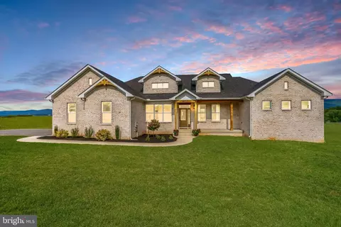 4621 Pennyhill Ln, Keedysville, MD 21756