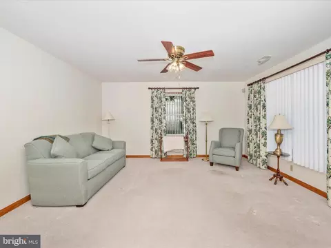 13 Orndorff Dr, Smithsburg, MD 21783 photo 6