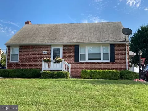 140 N Colonial Dr, Hagerstown, MD 21742