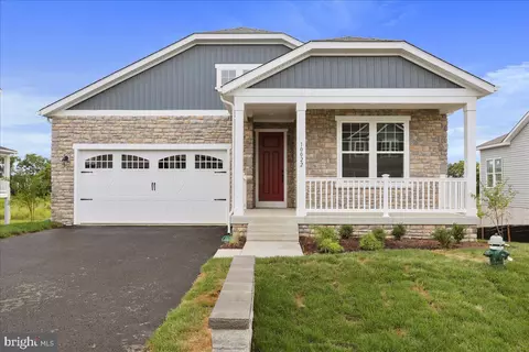 10022 Wilkes Dr, Williamsport, MD 21795
