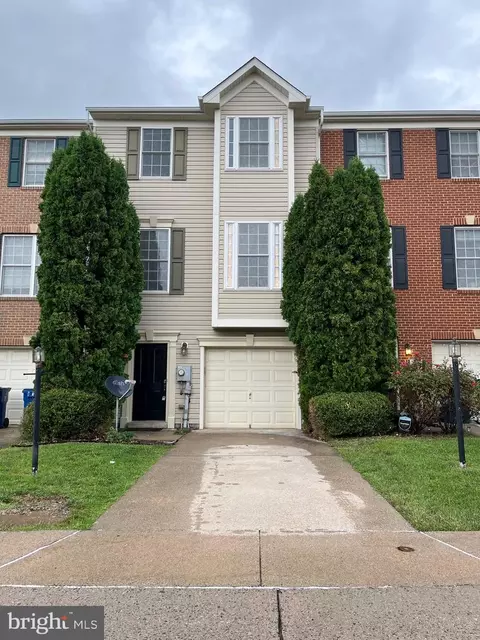 18210 Roy Croft Dr, Hagerstown, MD 21740