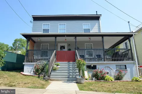 222 W High St, Hancock, MD 21750 photo 1