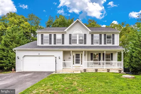 33 Skyline Ct, Keedysville, MD 21756