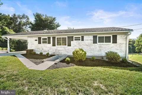 627 Docs Ln, Knoxville, MD 21758
