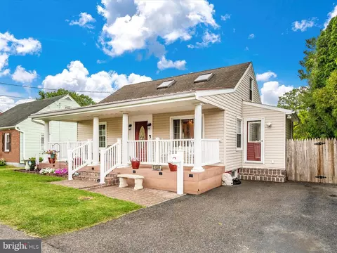 11004 Decker Ave, Hagerstown, MD 21740