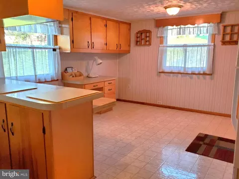25410 Military Rd, Cascade, MD 21719 photo 13