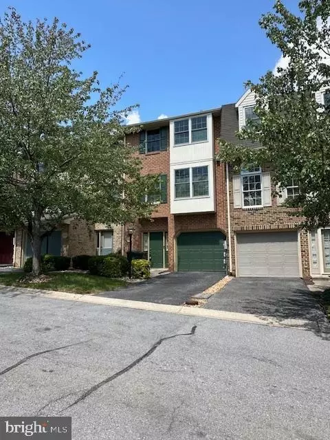 1275 Lindsay Ln, Hagerstown, MD 21742