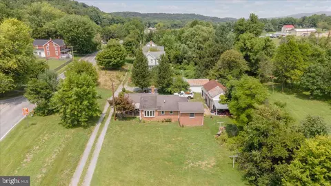 4239 Trego Rd, Keedysville, MD 21756