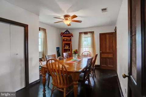 227 S Main St, Boonsboro, MD 21713 photo 13