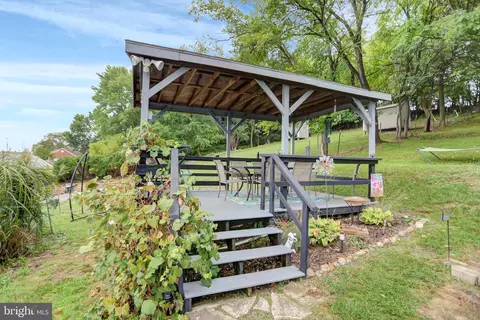 227 S Main St, Boonsboro, MD 21713 photo 42