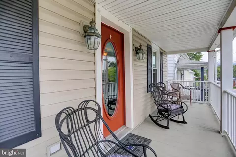 227 S Main St, Boonsboro, MD 21713 photo 5
