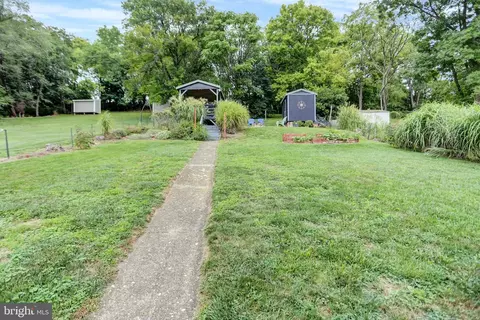227 S Main St, Boonsboro, MD 21713 photo 40