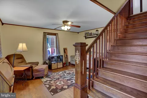 227 S Main St, Boonsboro, MD 21713 photo 7