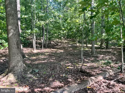 E/s Chestnut Grove Rd., Keedysville, MD 21756