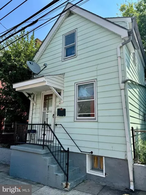 112 S Locust St, Hagerstown, MD 21740