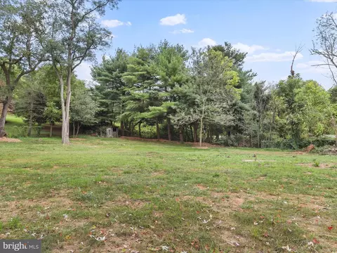 Exterior - 11905 Boyd Rd, Clear Spring, MD 21722 photo 9 of 12