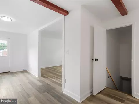 Entry Way - 11905 Boyd Rd, Clear Spring, MD 21722 photo 3 of 4