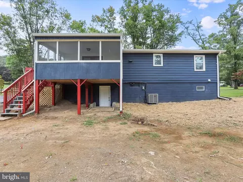Exterior - 11905 Boyd Rd, Clear Spring, MD 21722 photo 5 of 12