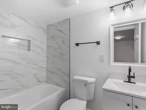 Bath - 11905 Boyd Rd, Clear Spring, MD 21722 photo 3 of 3