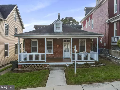 411 Reynolds Ave, Hagerstown, MD 21740