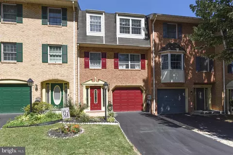 1275 Fairchild Ave, Hagerstown, MD 21742