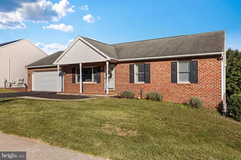 Exterior - 65 Byron Dr, Smithsburg, MD 21783 photo 4 of 7