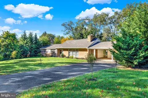 18719 Preston Rd, Hagerstown, MD 21742