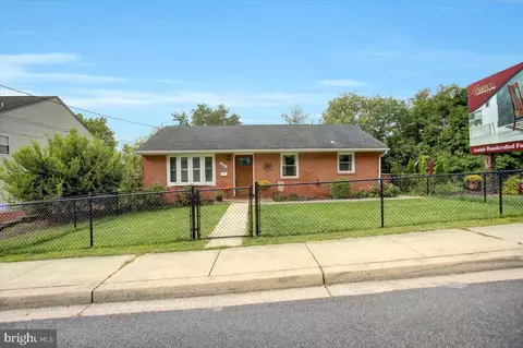 224 S Main St, Boonsboro, MD 21713