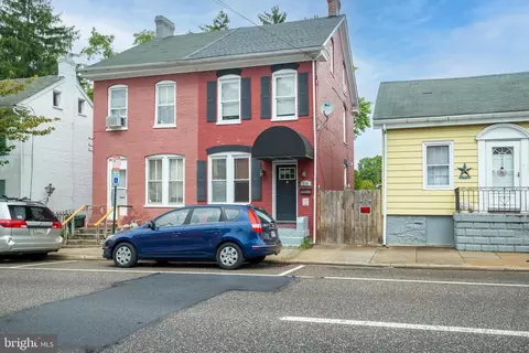 218 E Franklin St, Hagerstown, MD 21740