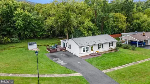 View/Area - 11 Chips Ct, Smithsburg, MD 21783 photo 3 of 6