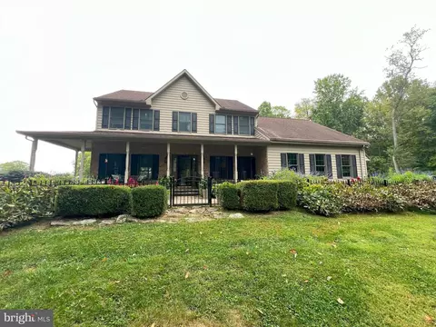 16261 River Bend Ct, Williamsport, MD 21795