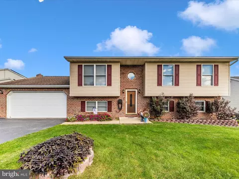 19 Amanda Dr, Smithsburg, MD 21783