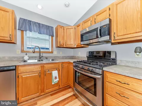 19 Amanda Dr, Smithsburg, MD 21783 photo 4