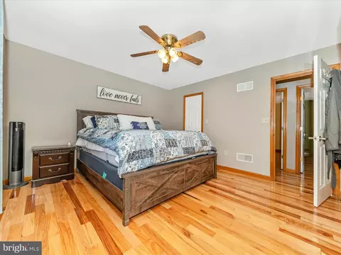 19 Amanda Dr, Smithsburg, MD 21783 photo 9