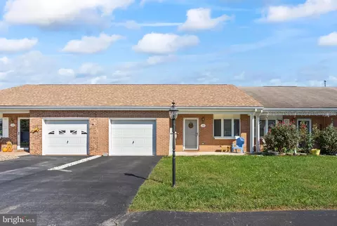 108 Southern Oak Dr #128, Hagerstown, MD 21740