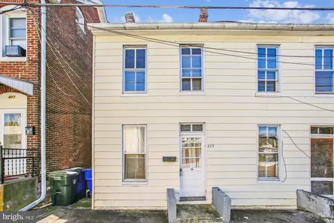 413 George St, Hagerstown, MD 21740