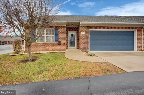 160 Sunbrook Ln #157, Hagerstown, MD 21742