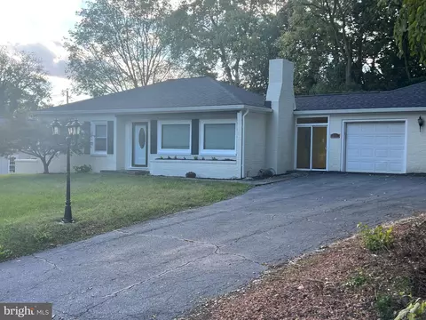 18603 Preston Rd, Hagerstown, MD 21742