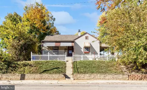 939 Rose Hill Ave, Hagerstown, MD 21740